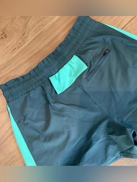 Zella Athletic Track Running Shorts Sporty Pockets Women's Medium Gray/Green EUC - Picture 5 of 7